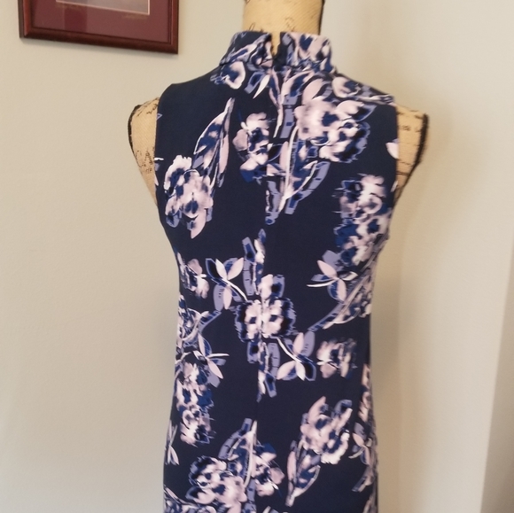 Navy blue floral Ivanka Trump dress - Picture 2 of 4